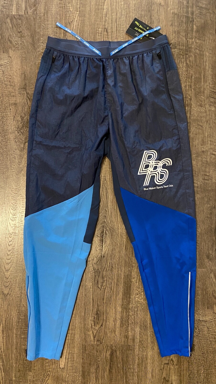 nike running phenom elite woven joggers in blue